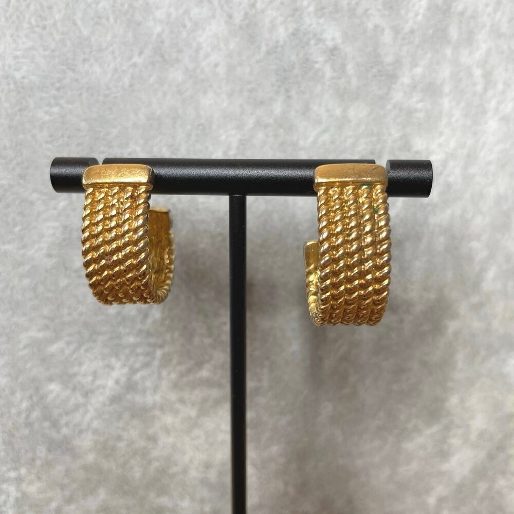 Vintage Napier J hoop fashion earrings five strand gold